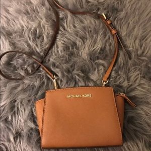 Michael Kors Selma Mini Saffiano Leather Crossbody